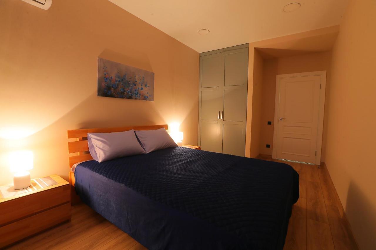Stylish 2-Rooms Apartment Київ Екстер'єр фото